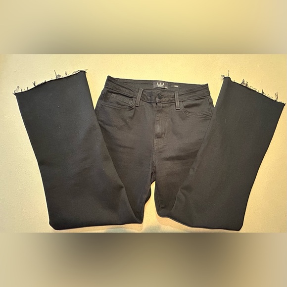 Letters to Juliet by Evergreen Clothing Paola A-Line Scissor Cut Jean - Black - Picture 5 of 13